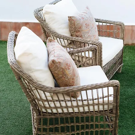 Apartment Zaragoza 66, By Homing U *