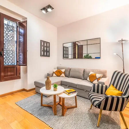 Zaragoza 66, By Homing U Apartment Seville